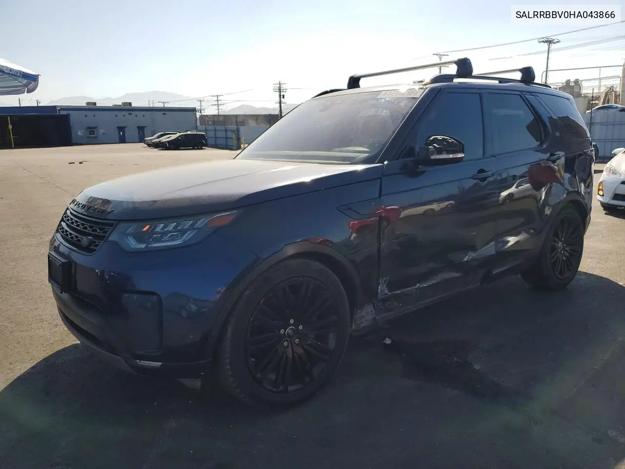 2017 Land Rover Discovery Hse VIN: SALRRBBV0HA043866 Lot: 61717296