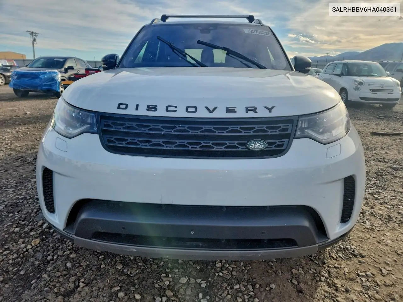 SALRHBBV6HA040361 2017 Land Rover Discovery Hse Luxury