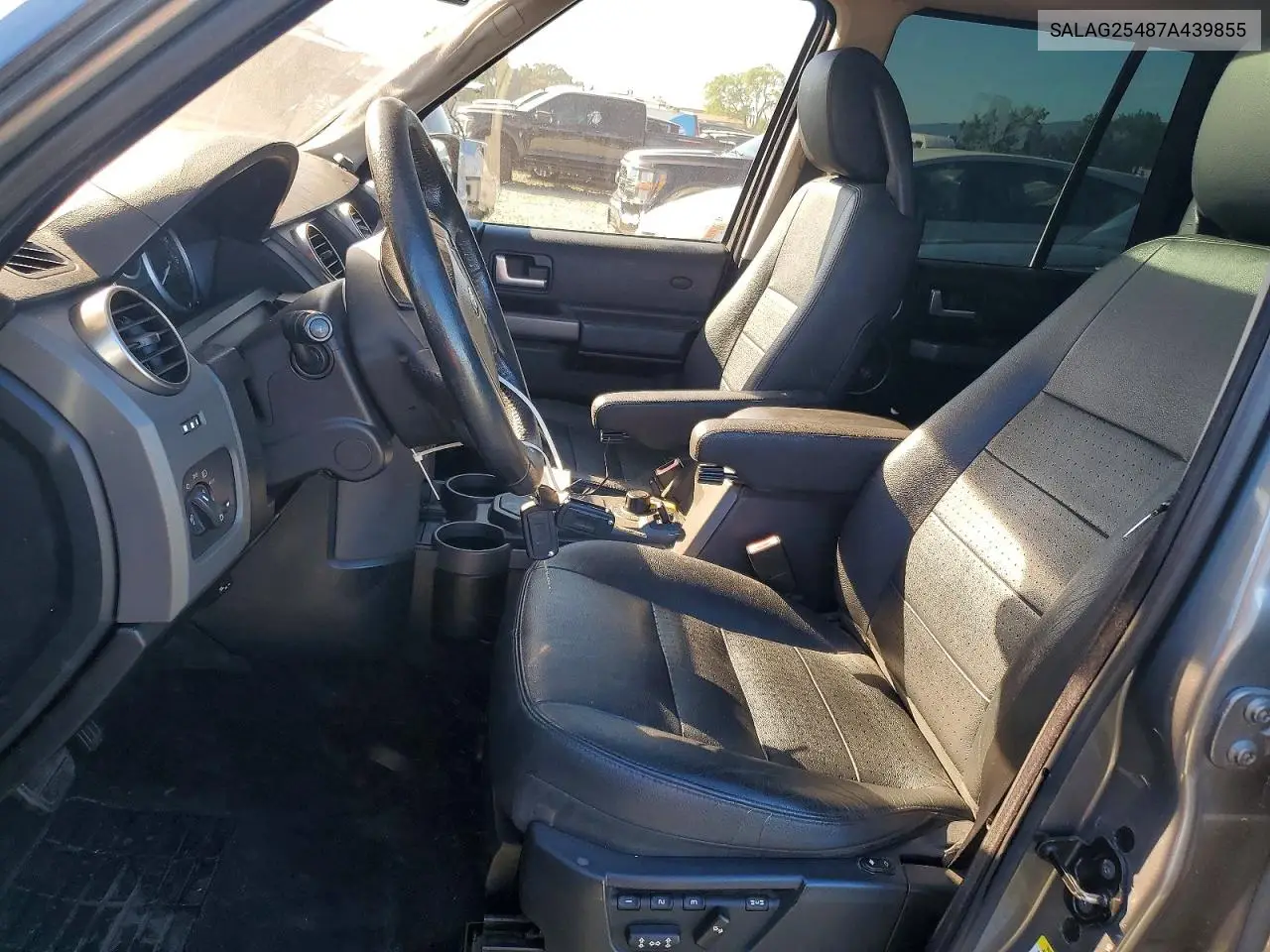 2007 Land Rover Lr3 Hse VIN: SALAG25487A439855 Lot: 49300906