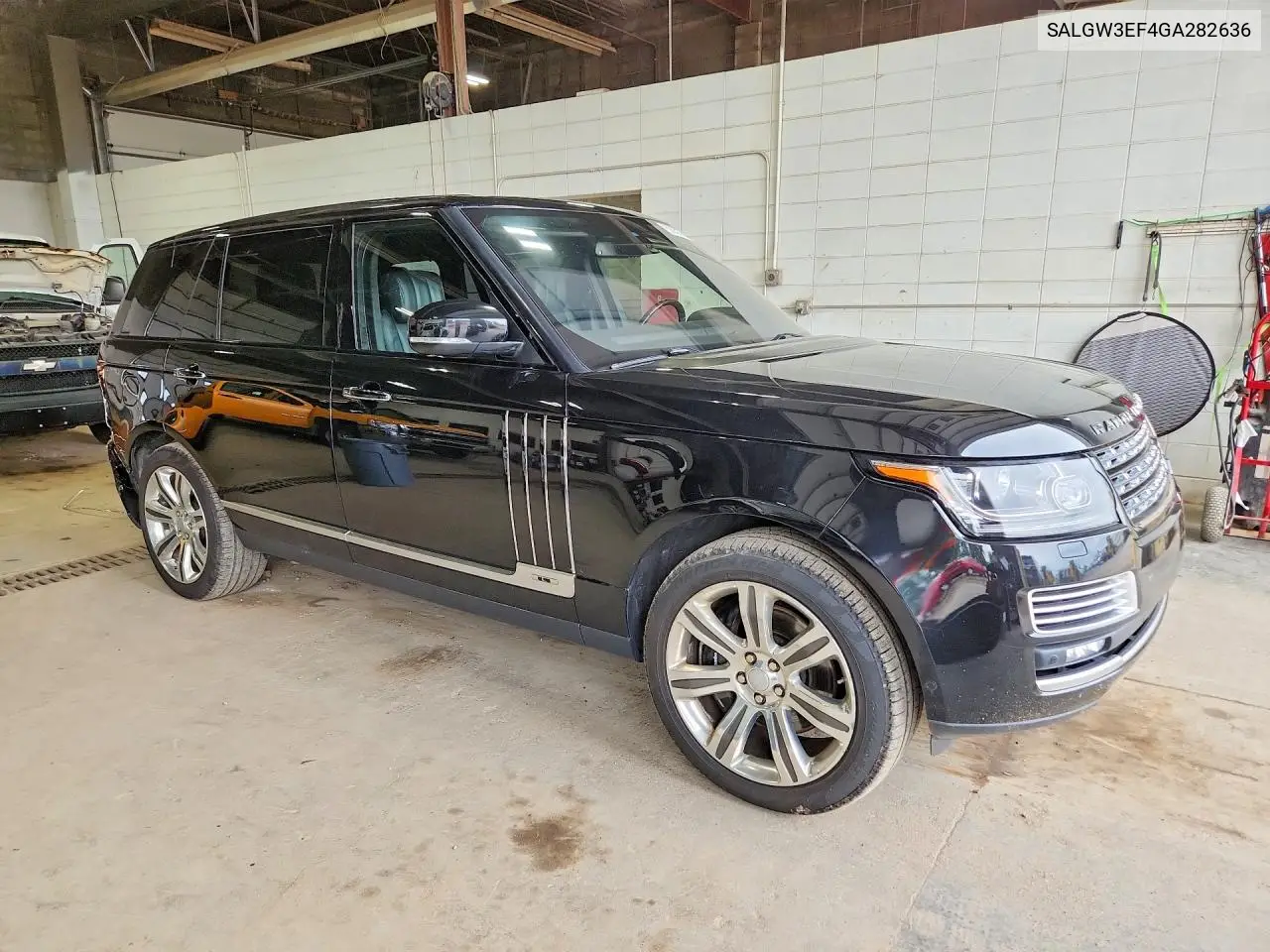 2016 Land Rover Range Rover Sv Autobiography VIN: SALGW3EF4GA282636 Lot: 59357786