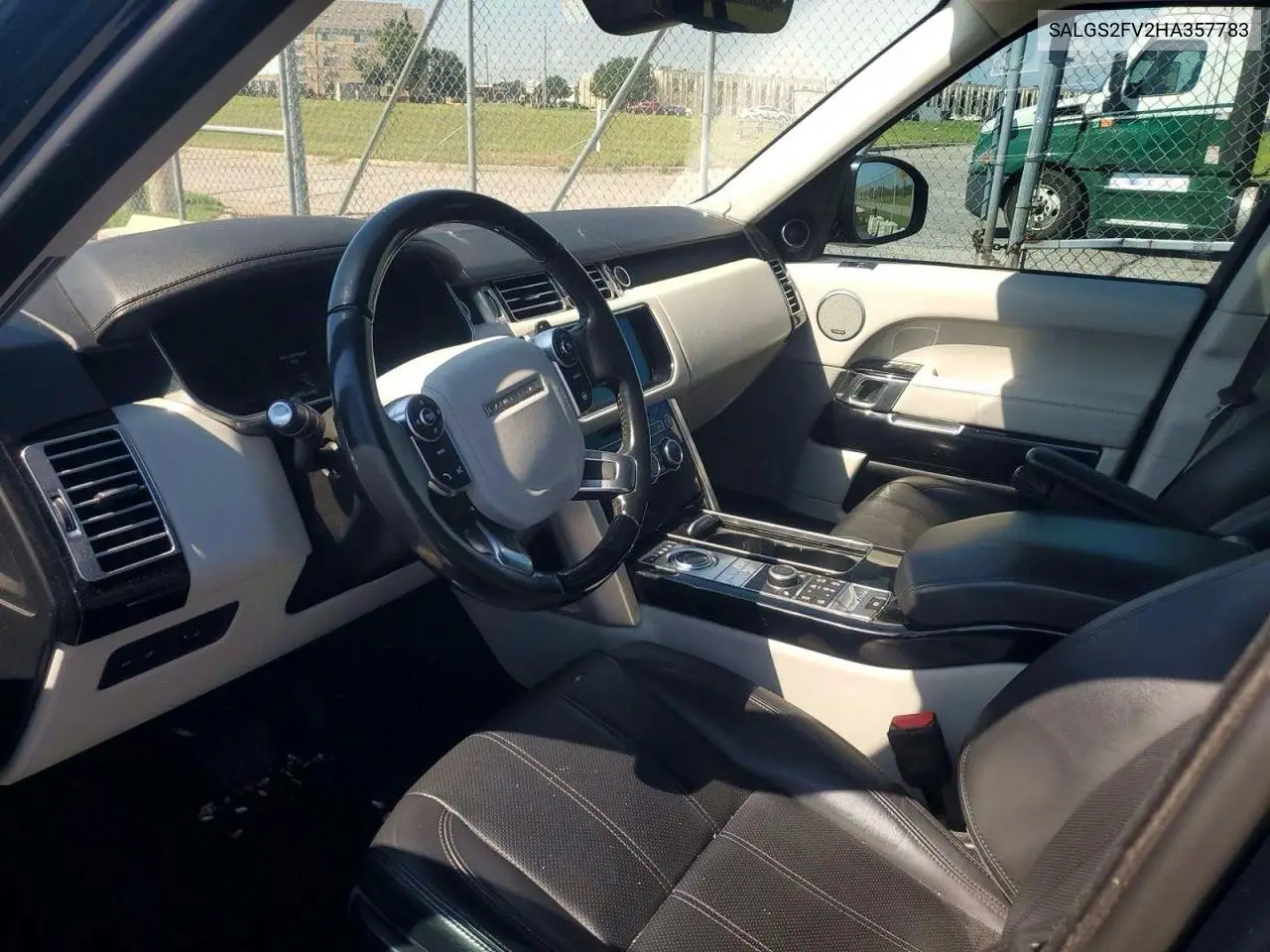 2017 Land Rover Range Rover Hse VIN: SALGS2FV2HA357783 Lot: 60698716