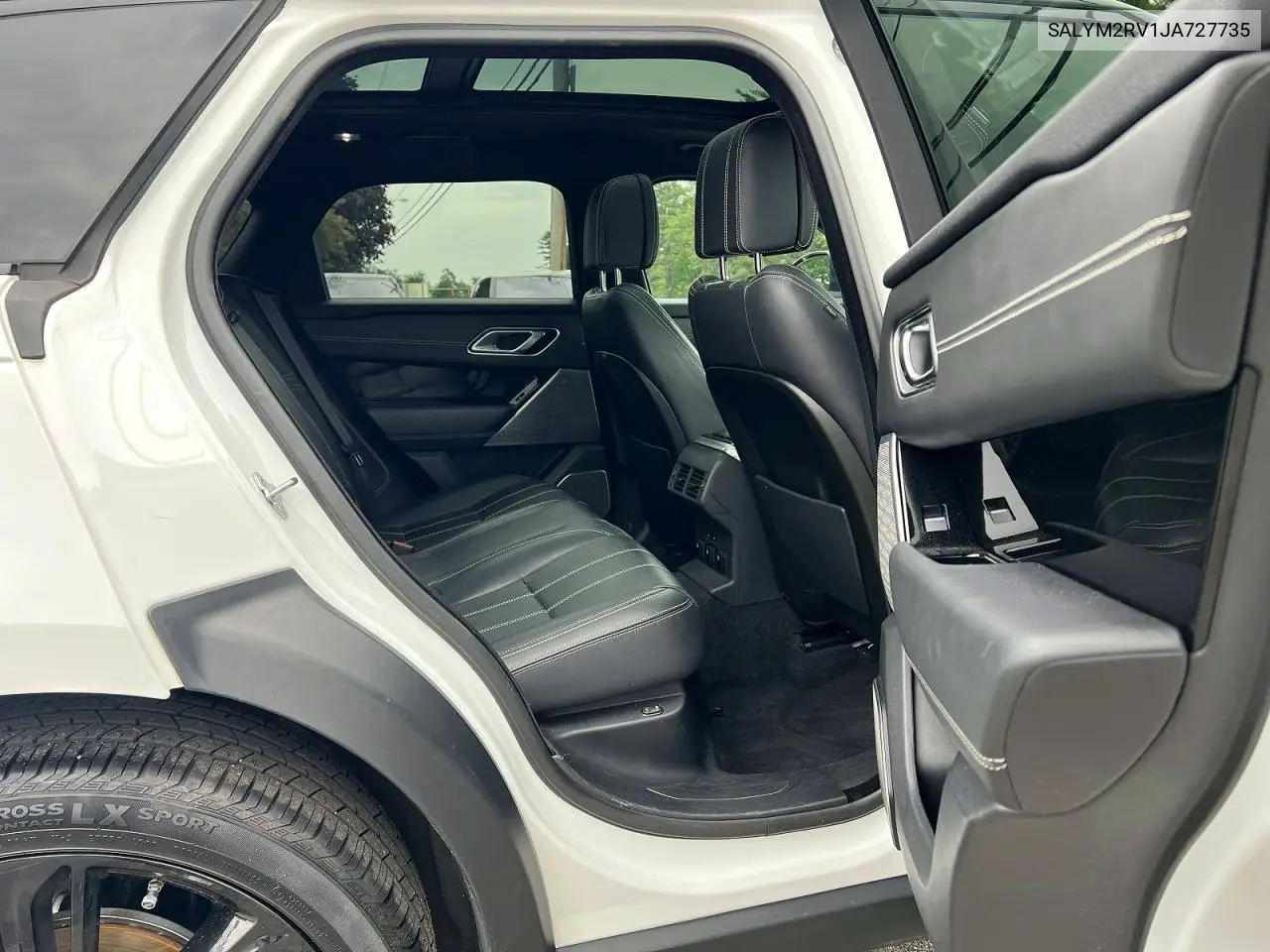 2018 Land Rover Range Rover Velar R-Dynamic Hse VIN: SALYM2RV1JA727735 Lot: 59404446