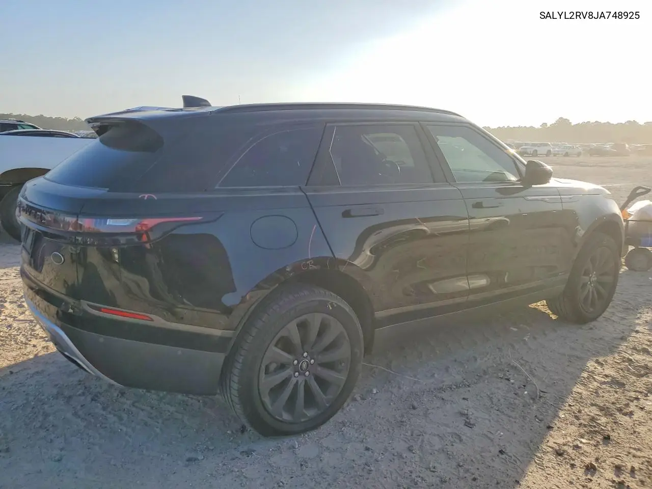 2018 Land Rover Range Rover Velar R-Dynamic Se VIN: SALYL2RV8JA748925 Lot: 79136255