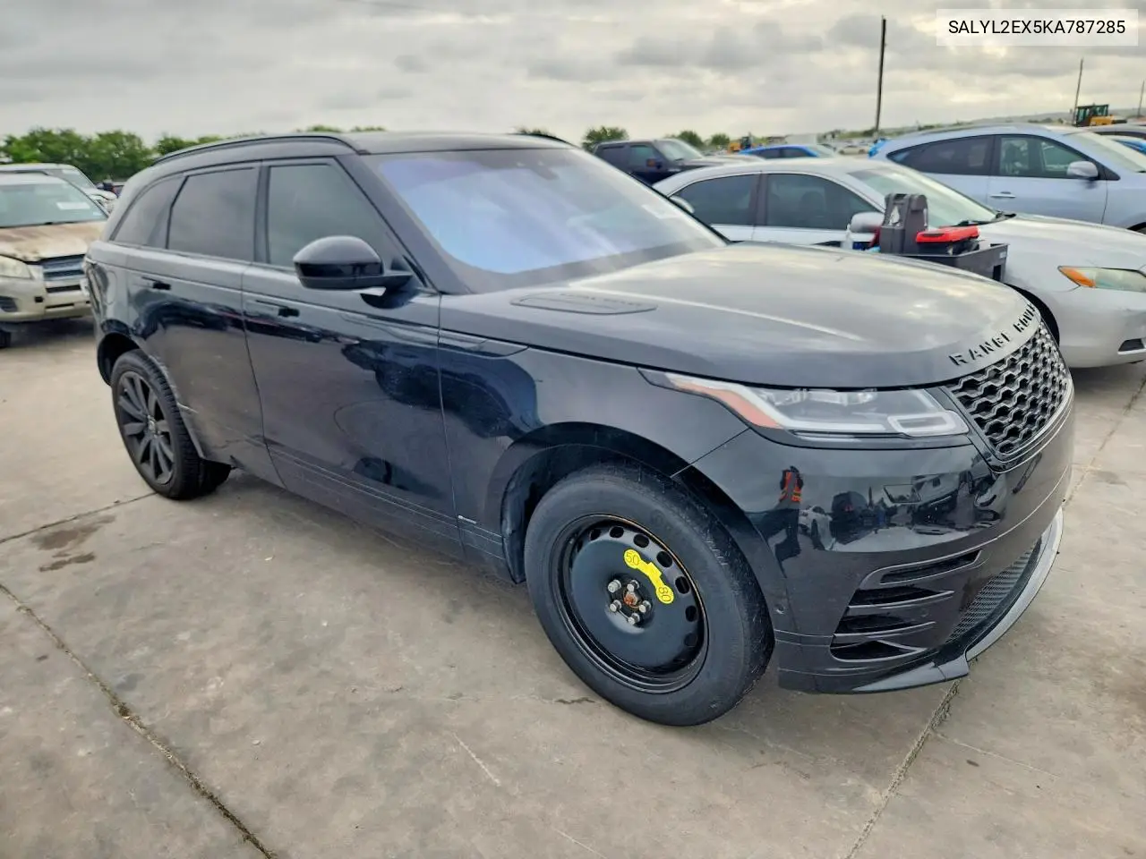 2019 Land Rover Range Rover Velar R-Dynamic Se VIN: SALYL2EX5KA787285 Lot: 58473066