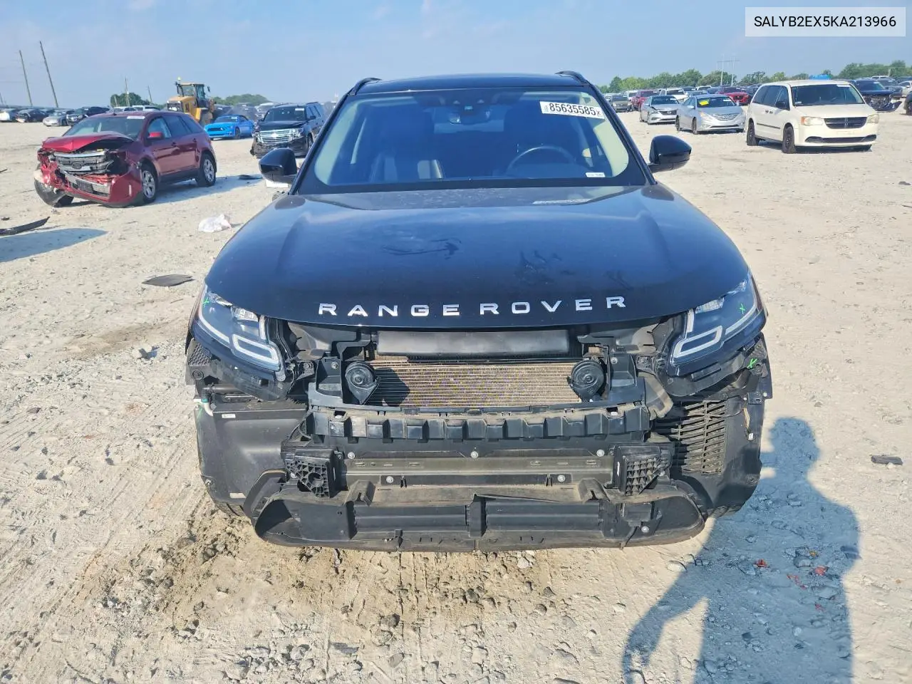 2019 Land Rover Range Rover Velar S VIN: SALYB2EX5KA213966 Lot: 85635585