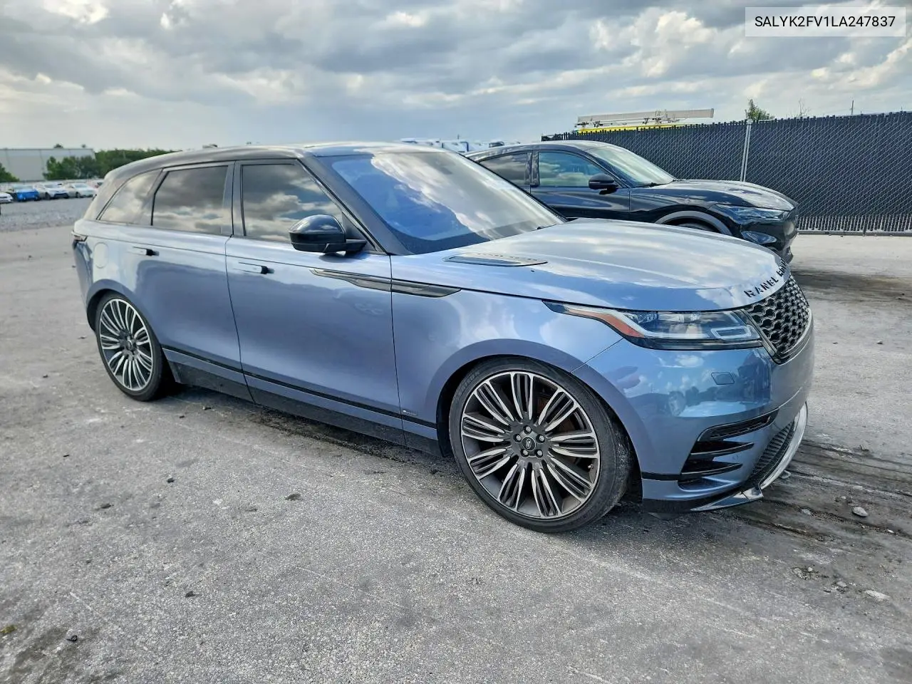 2020 Land Rover Range Rover Velar R-Dynamic S VIN: SALYK2FV1LA247837 Lot: 61672516