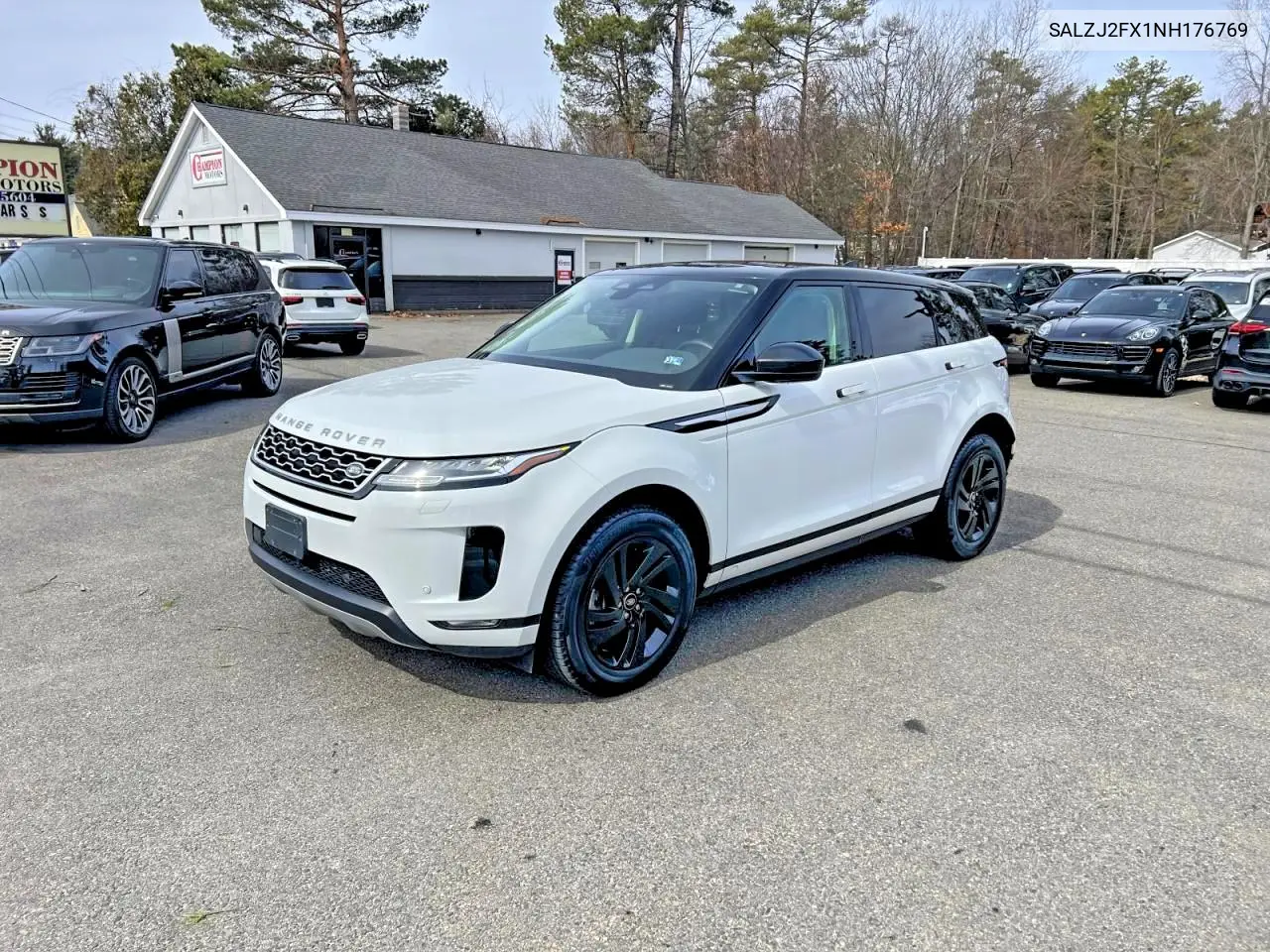 2022 Land Rover Range Rover Evoque S VIN: SALZJ2FX1NH176769 Lot: 56614216
