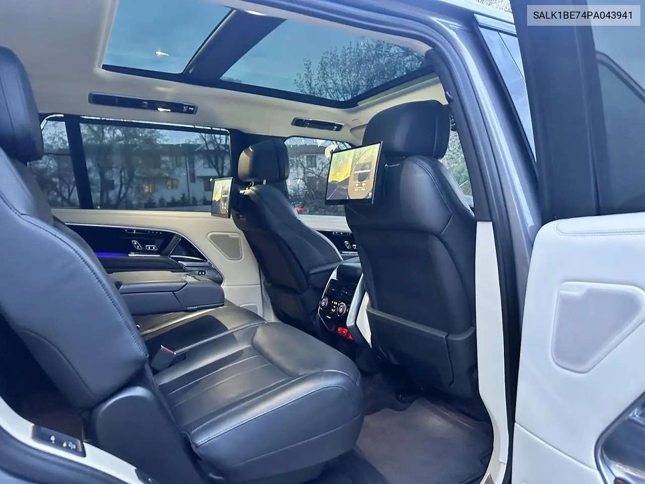 SALK1BE74PA043941 2023 Land Rover Range Rover Autobiography