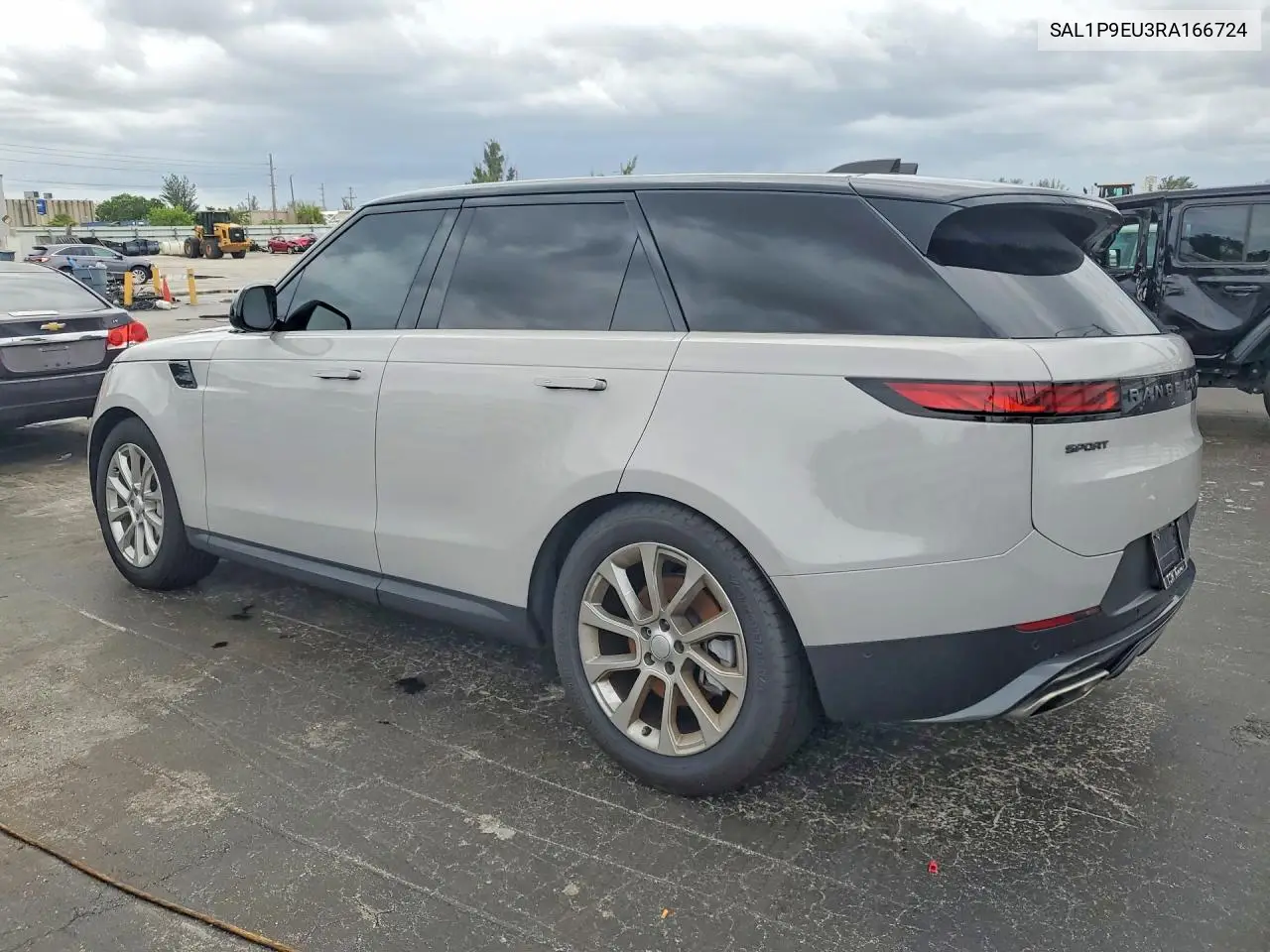 2024 Land Rover Range Rover Sport Se VIN: SAL1P9EU3RA166724 Lot: 55581986