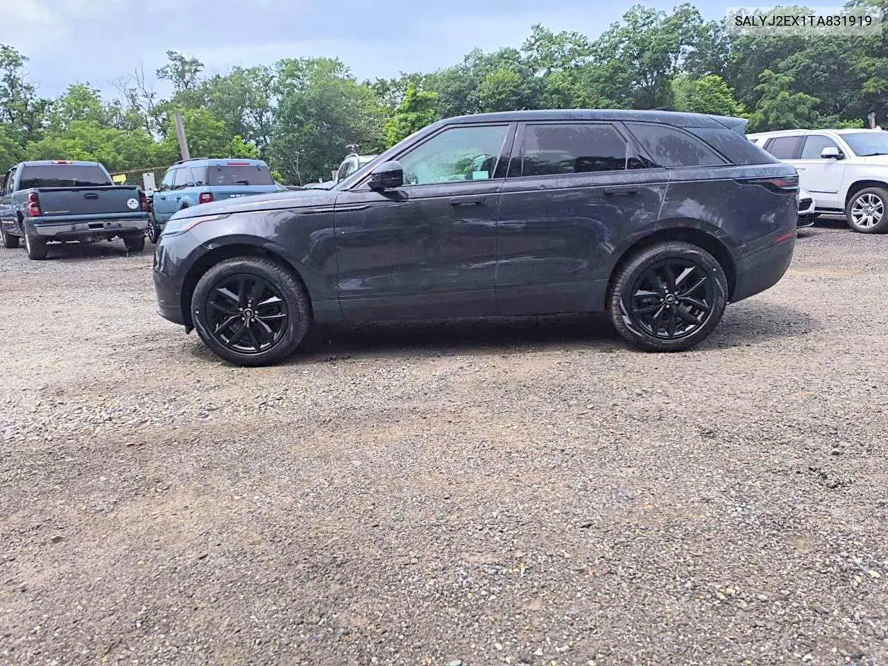 2026 Land Rover Range Rover Velar S VIN: SALYJ2EX1TA831919 Lot: 55641796