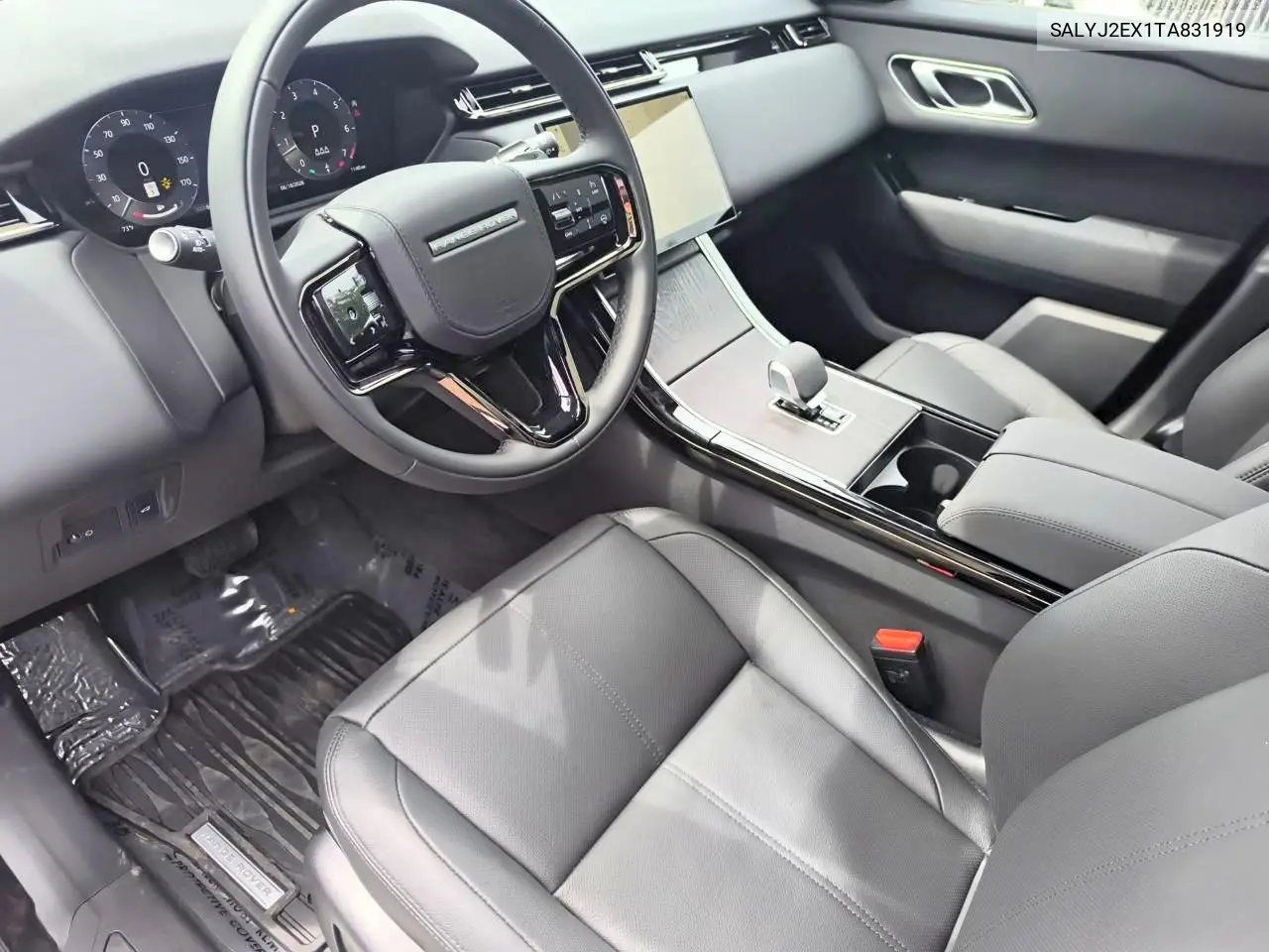 2026 Land Rover Range Rover Velar S VIN: SALYJ2EX1TA831919 Lot: 55641796