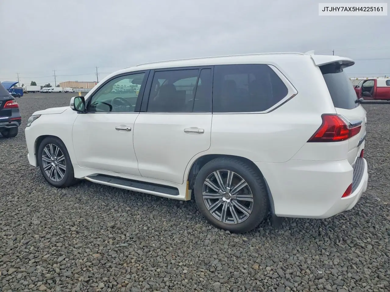 2017 Lexus Lx 570 VIN: JTJHY7AX5H4225161 Lot: 55569076