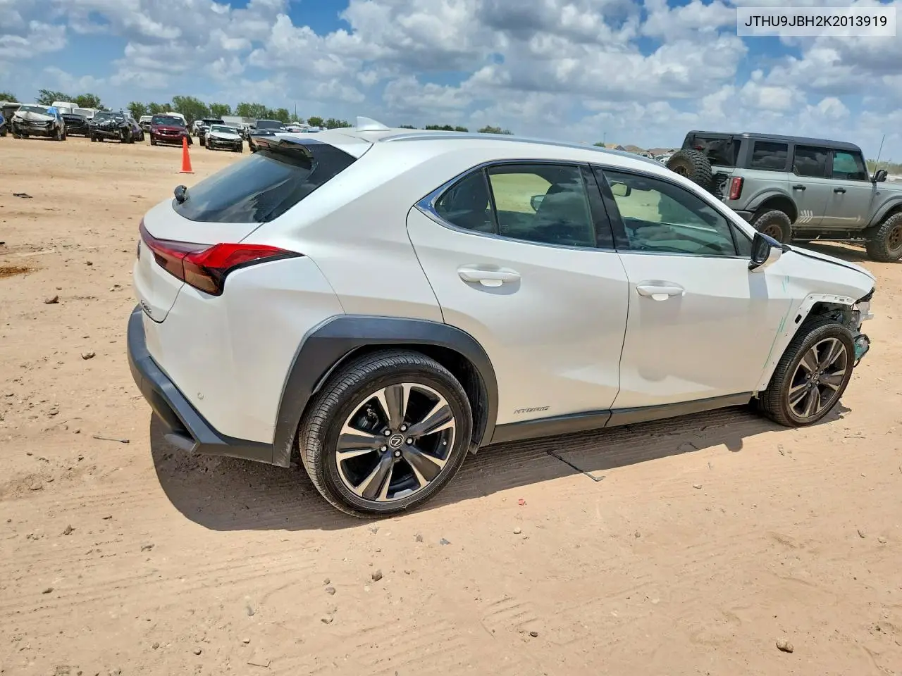 2019 Lexus Ux 250H VIN: JTHU9JBH2K2013919 Lot: 59629276