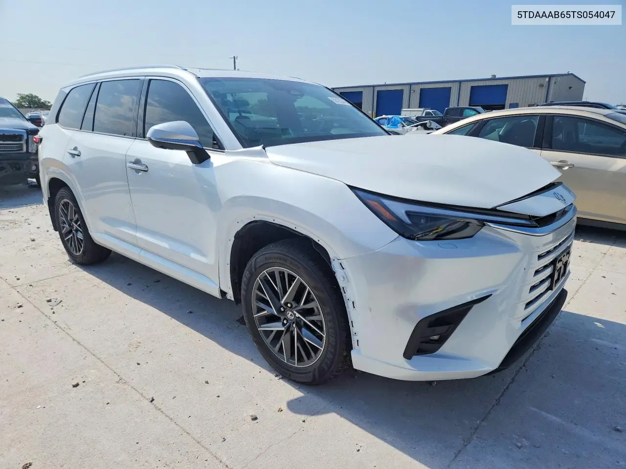 2026 Lexus Tx 350 Luxury VIN: 5TDAAAB65TS054047 Lot: 58195346