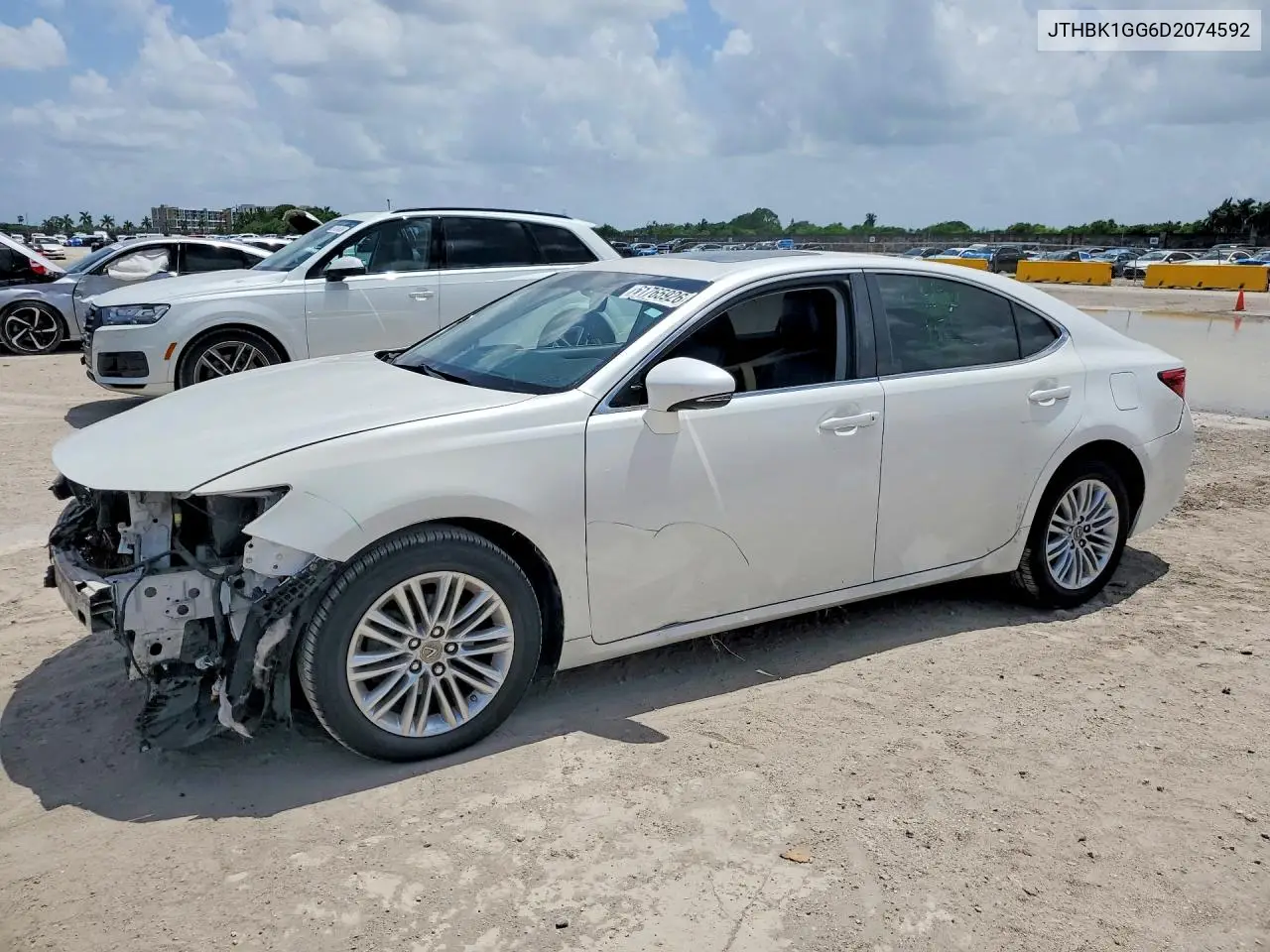 2013 Lexus Es 350 VIN: JTHBK1GG6D2074592 Lot: 61765926