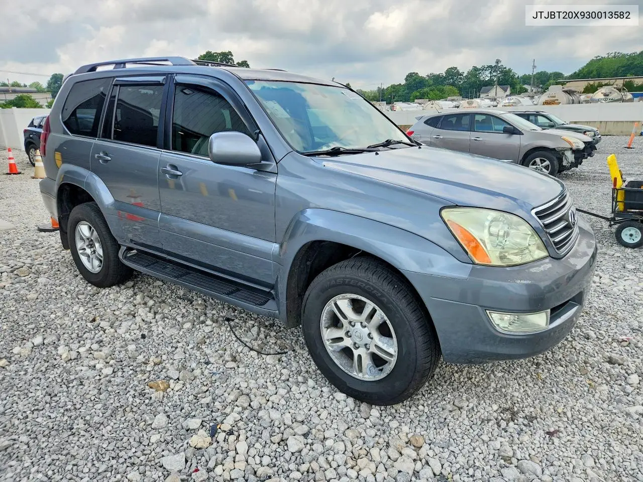 2003 Lexus Gx 470 VIN: JTJBT20X930013582 Lot: 59867376