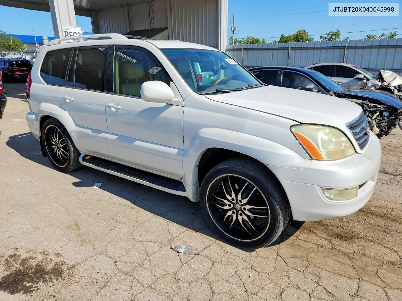 2004 Lexus Gx 470 VIN: JTJBT20X040045998 Lot: 60121306