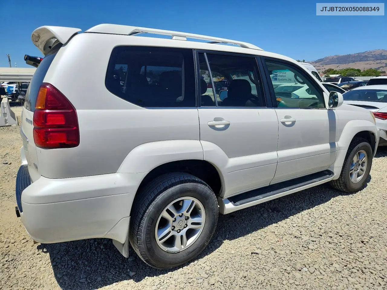2005 Lexus Gx470 VIN: JTJBT20X050088349 Lot: 59361016