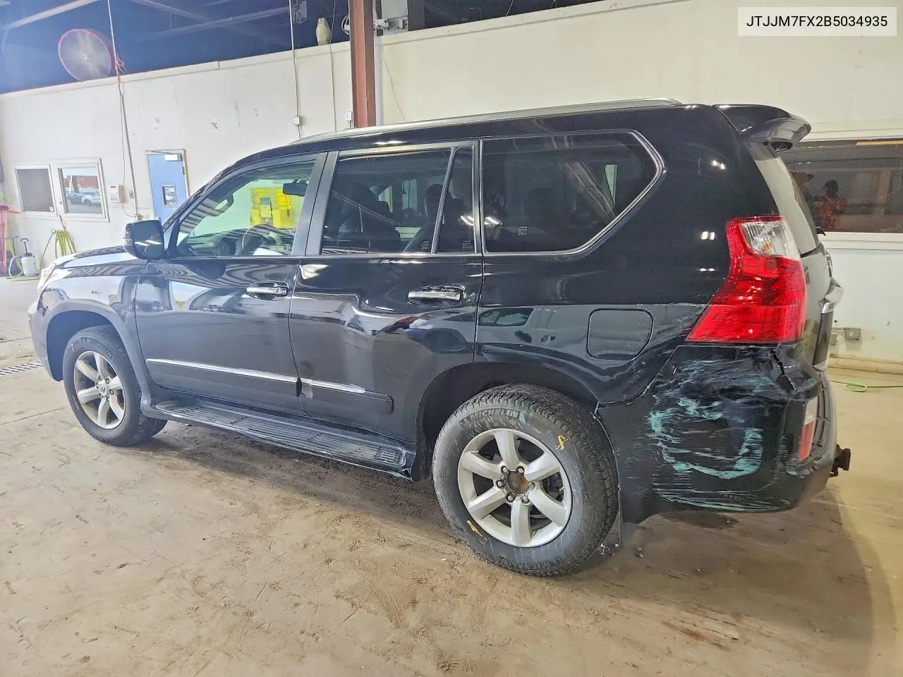 2011 Lexus Gx 460 Premium VIN: JTJJM7FX2B5034935 Lot: 61363596