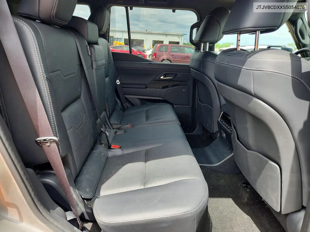 2025 Lexus Gx 550 Luxury+ VIN: JTJVBCDXXS5054076 Lot: 56857606