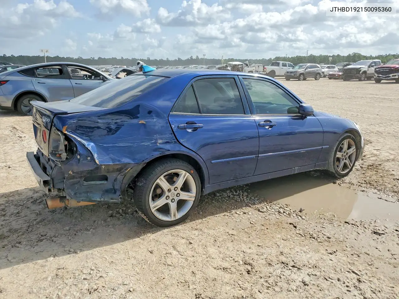 2005 Lexus Is 300 Base VIN: JTHBD192150095360 Lot: 61684136