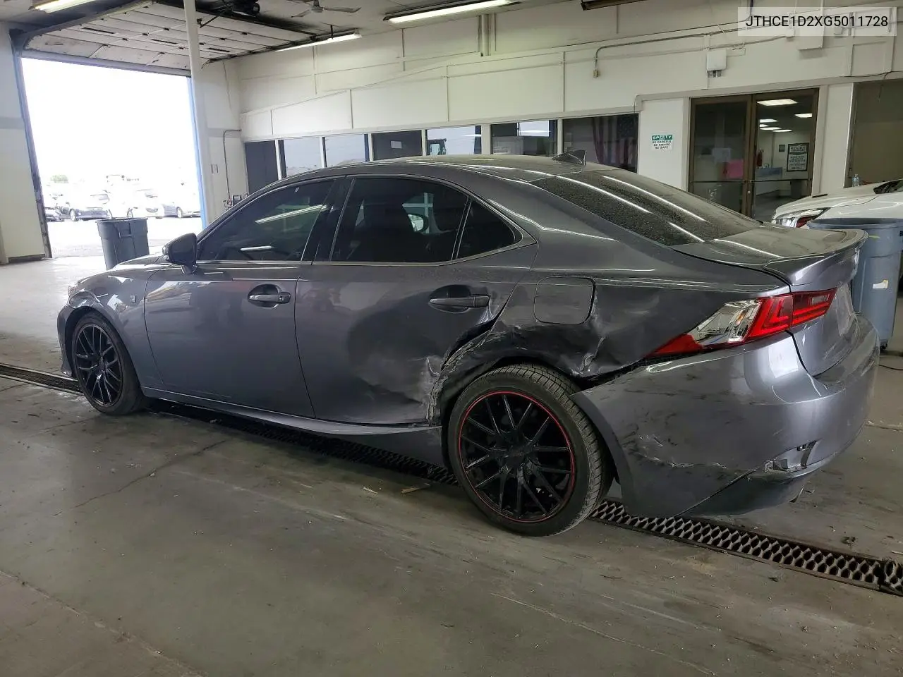 2016 Lexus Is 350 VIN: JTHCE1D2XG5011728 Lot: 61005756