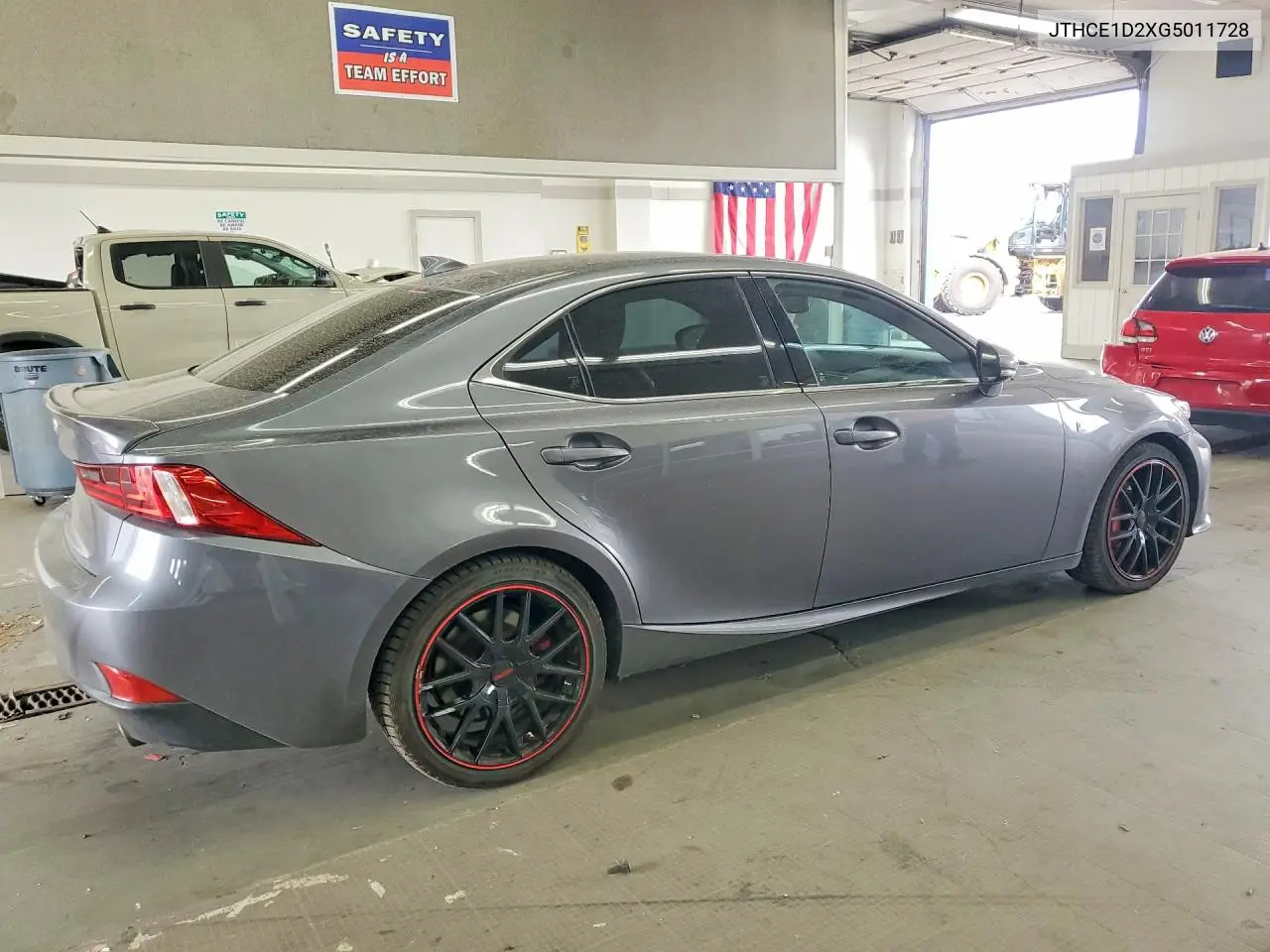 2016 Lexus Is 350 VIN: JTHCE1D2XG5011728 Lot: 61005756