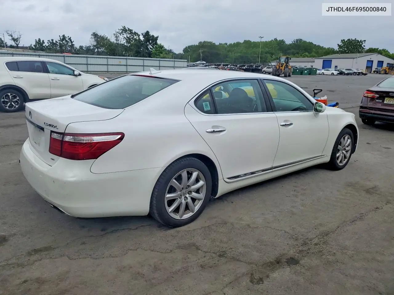 2009 Lexus Ls VIN: JTHDL46F695000840 Lot: 60432996
