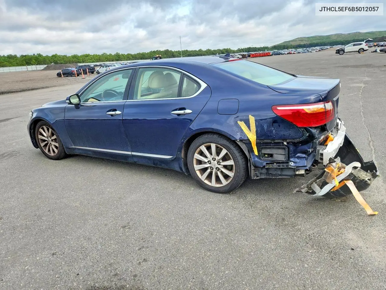 2011 Lexus Ls 460 VIN: JTHCL5EF6B5012057 Lot: 62121246