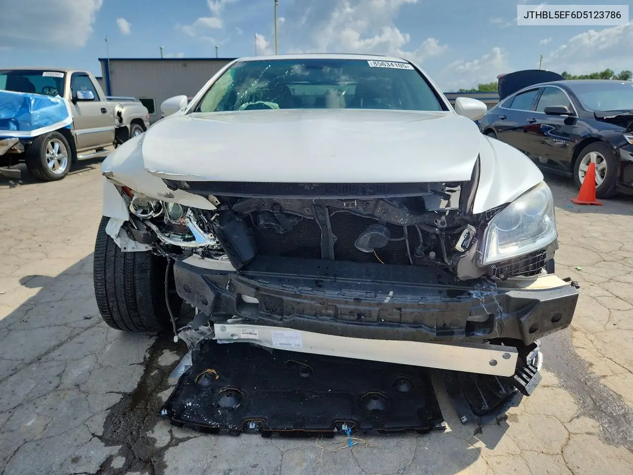 2013 Lexus Ls 460 Base VIN: JTHBL5EF6D5123786 Lot: 85634105