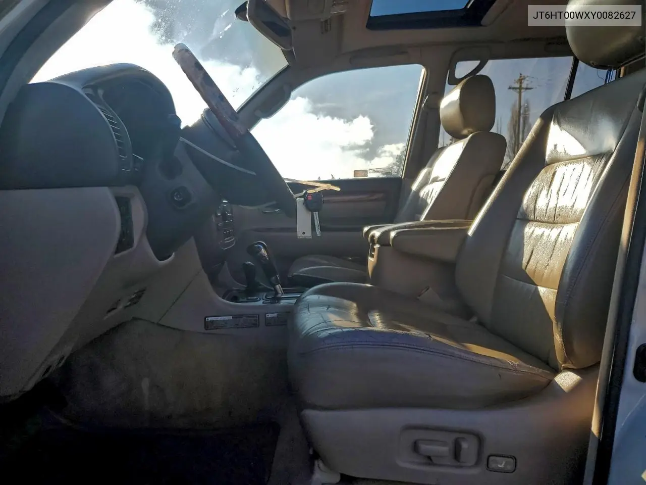 2000 Lexus Lx 470 VIN: JT6HT00WXY0082627 Lot: 73646935