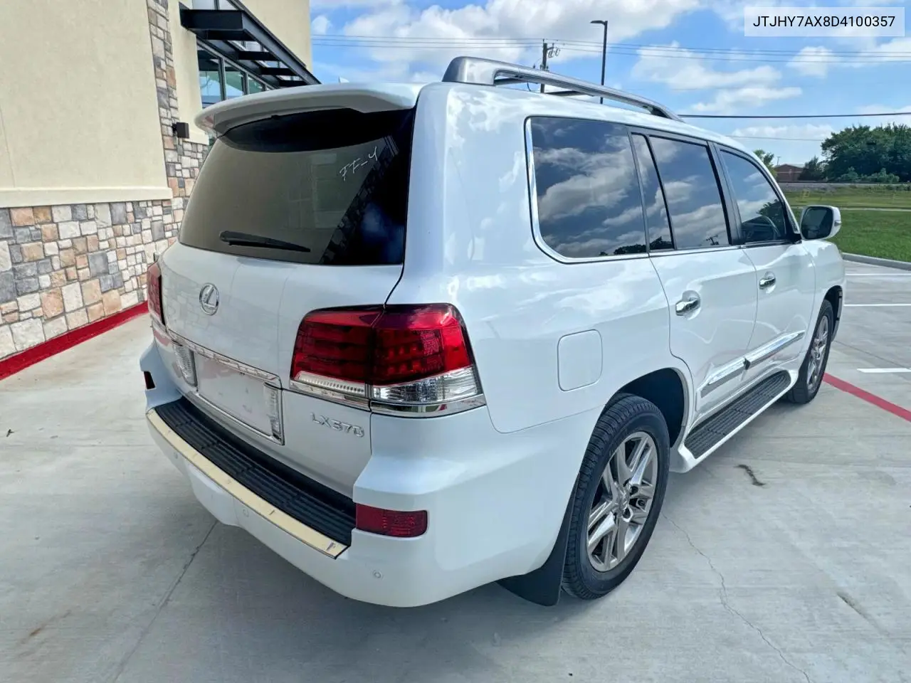 2013 Lexus Lx 570 VIN: JTJHY7AX8D4100357 Lot: 58240436