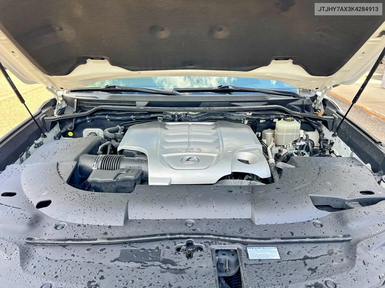 2019 Lexus Lx 570 Three-Row VIN: JTJHY7AX3K4284913 Lot: 53765226