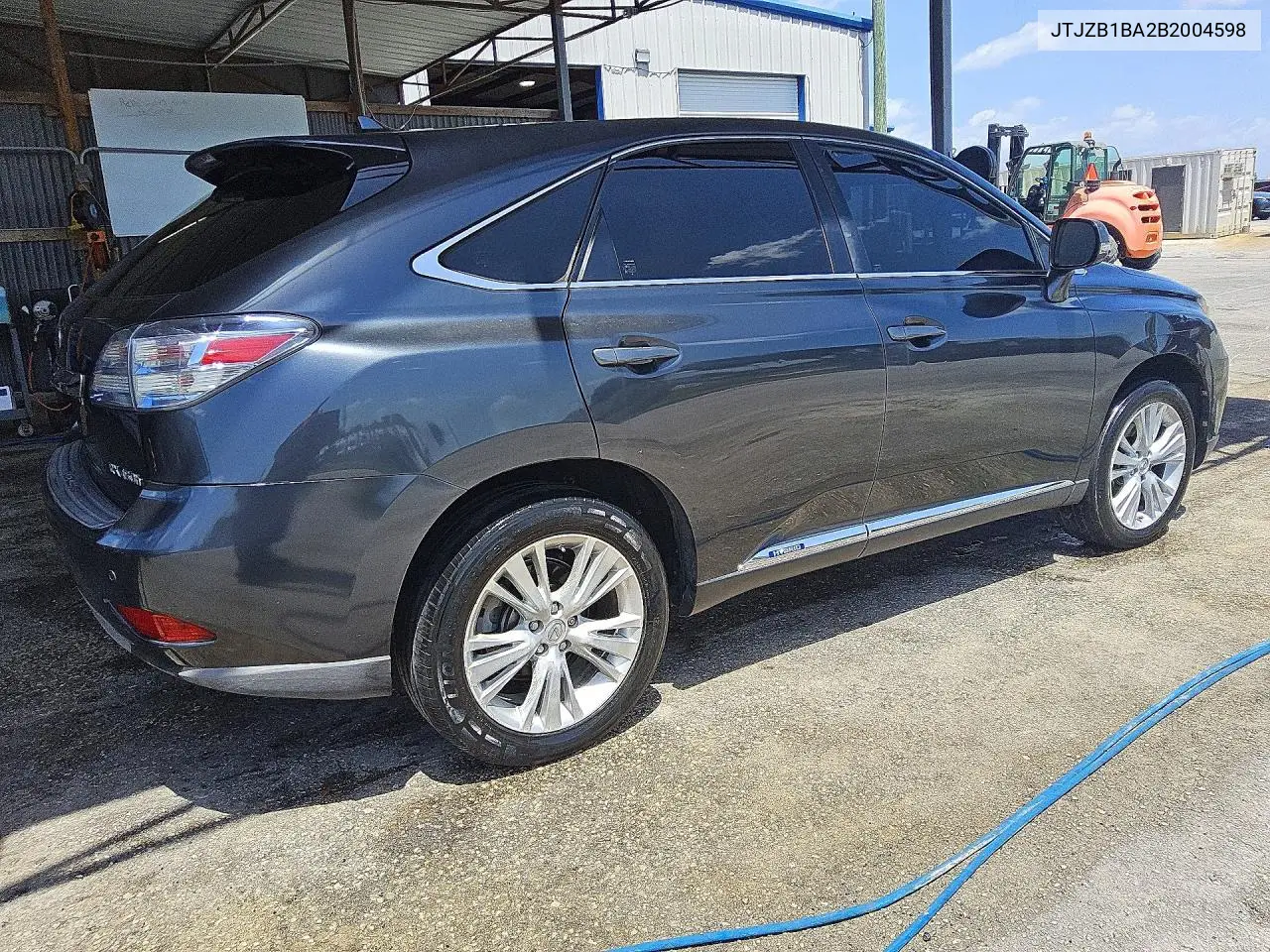 2011 Lexus Rx 450H VIN: JTJZB1BA2B2004598 Lot: 61895986