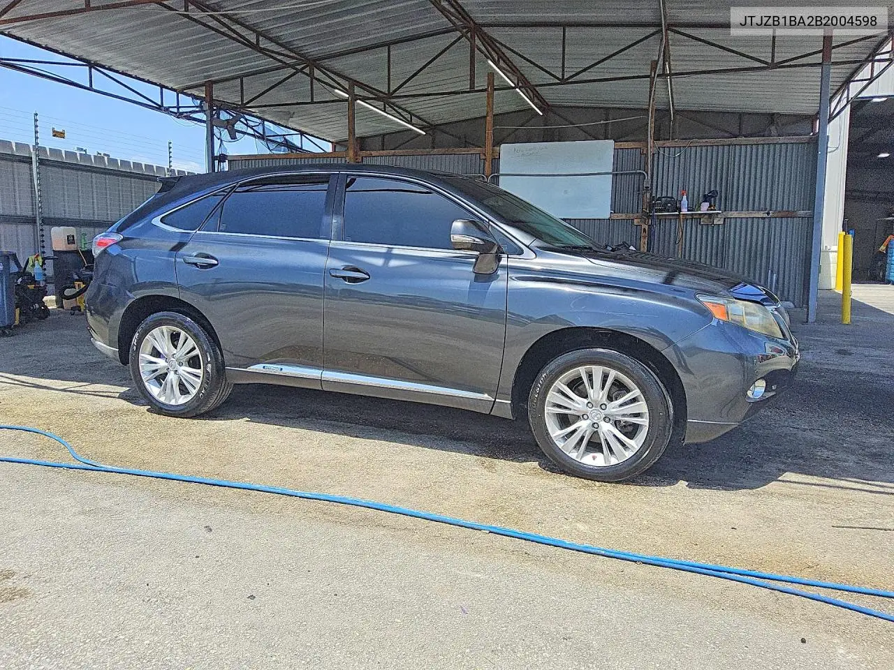 2011 Lexus Rx 450H VIN: JTJZB1BA2B2004598 Lot: 61895986