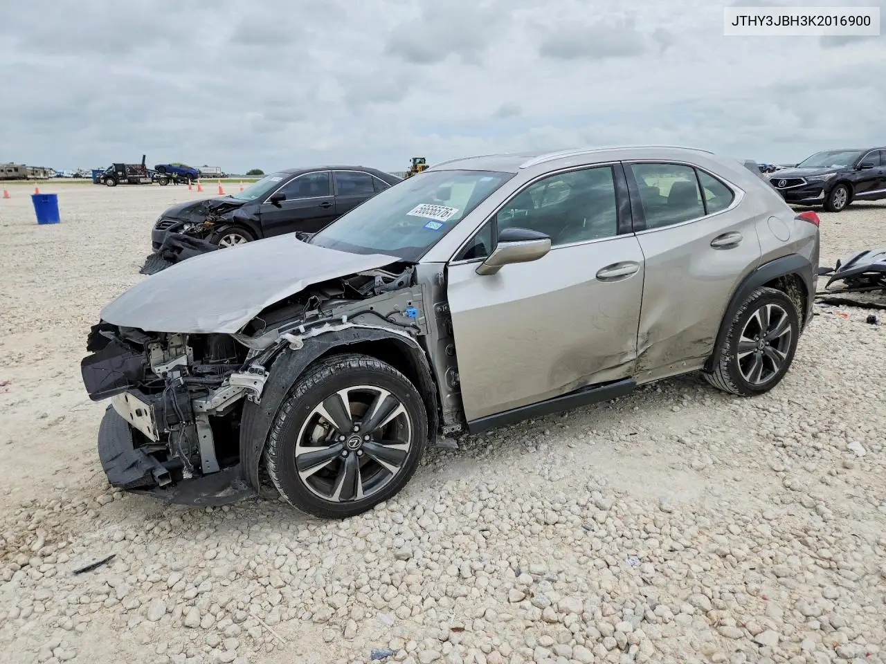 2019 Lexus Ux 200 VIN: JTHY3JBH3K2016900 Lot: 56656576