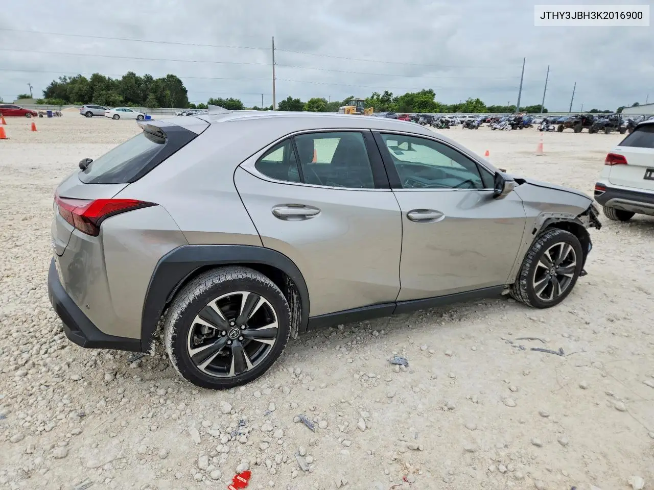 2019 Lexus Ux 200 VIN: JTHY3JBH3K2016900 Lot: 56656576