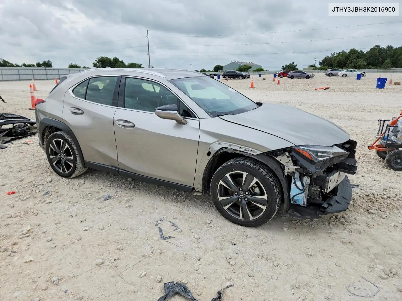 2019 Lexus Ux 200 VIN: JTHY3JBH3K2016900 Lot: 56656576