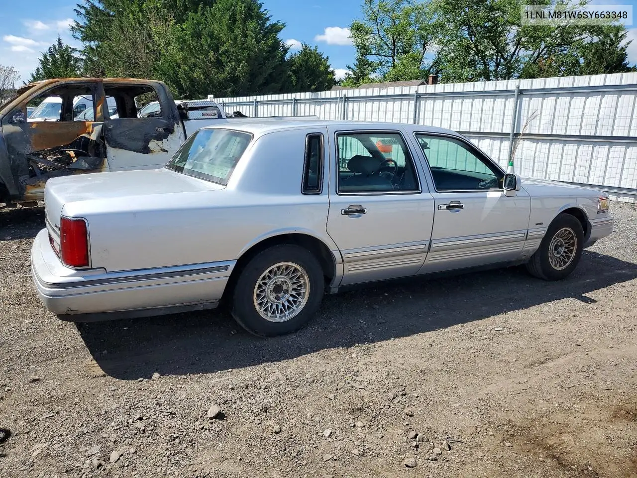 1995 Lincoln Town Car Executive VIN: 1LNLM81W6SY663348 Lot: 49631476