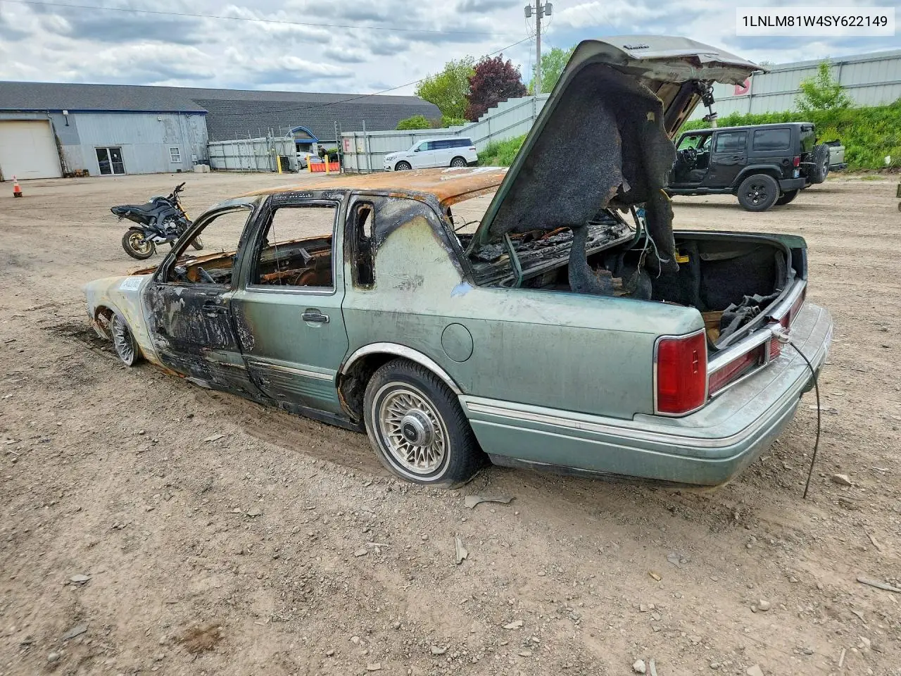 1995 Lincoln Town Car Executive VIN: 1LNLM81W4SY622149 Lot: 54323766