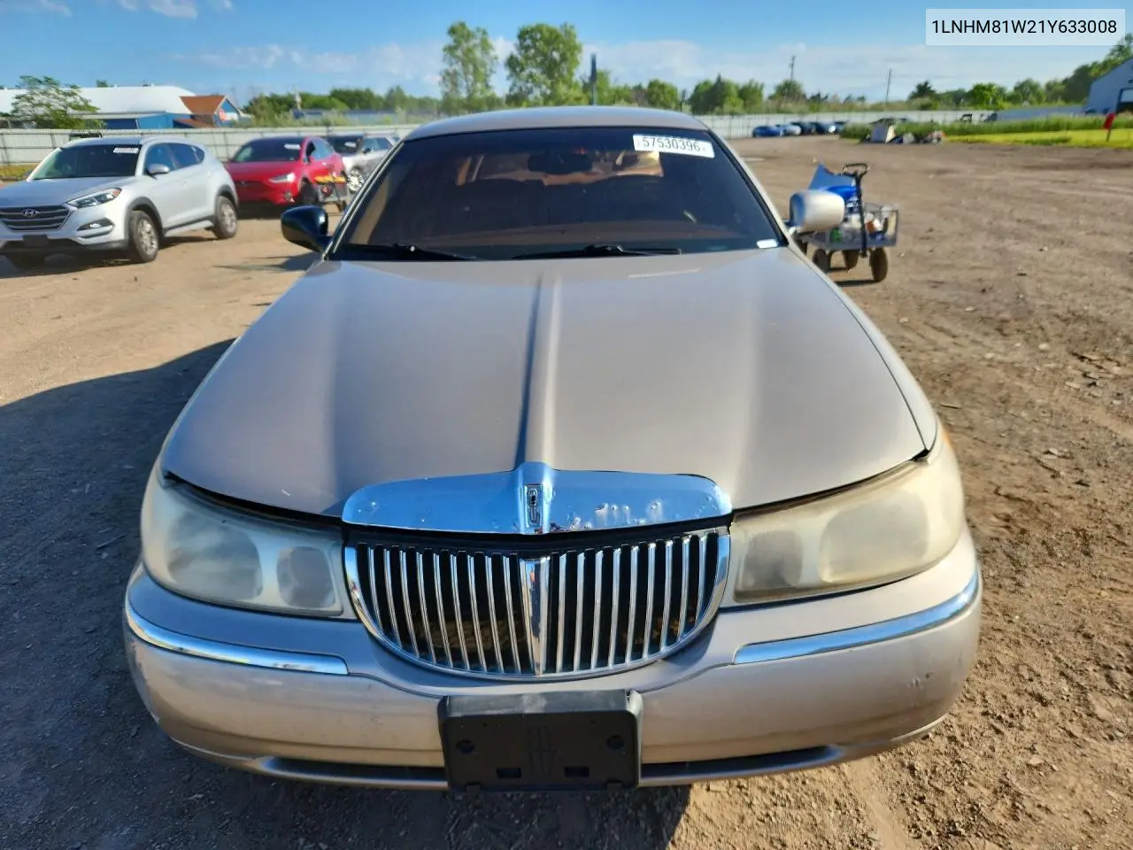 2001 Lincoln Town Car Executive VIN: 1LNHM81W21Y633008 Lot: 57530396