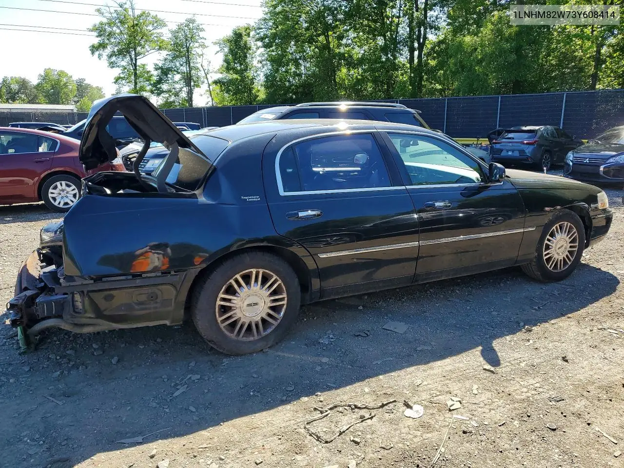 2003 Lincoln Town Car Signature VIN: 1LNHM82W73Y608414 Lot: 53806846