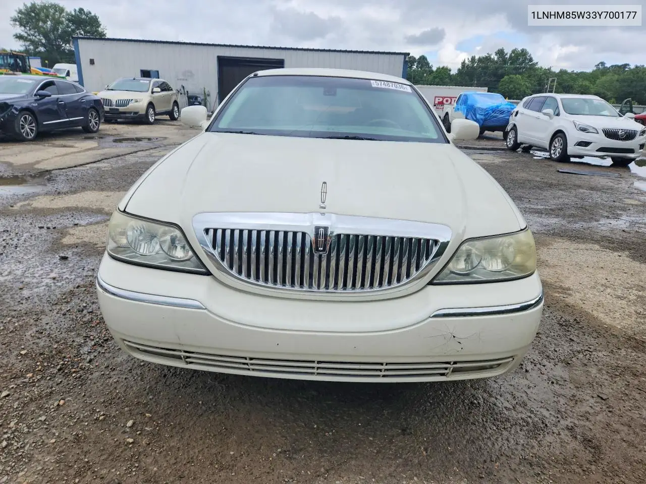 2003 Lincoln Town Car Cartier L VIN: 1LNHM85W33Y700177 Lot: 57487036