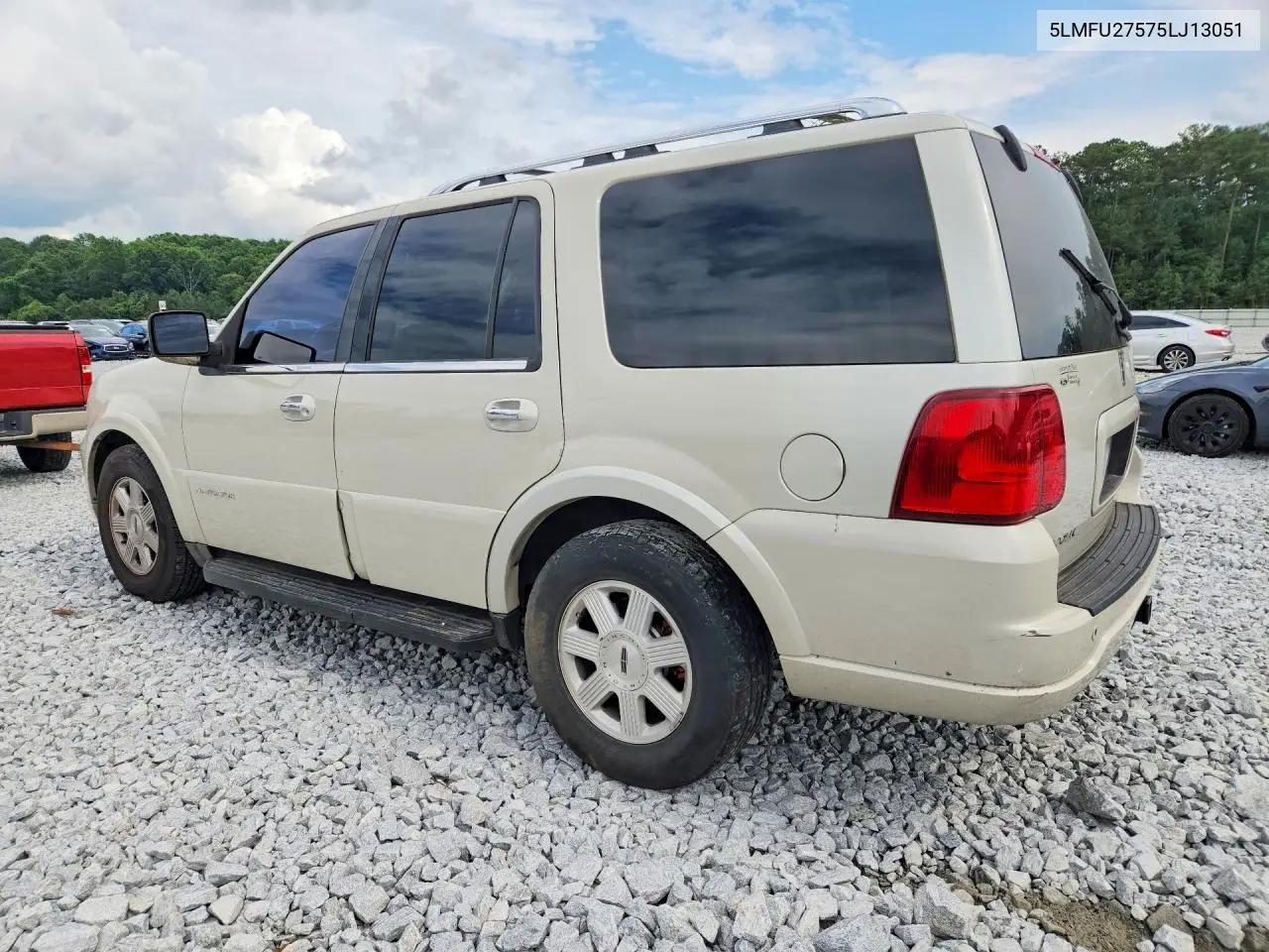 2005 Lincoln Navigator VIN: 5LMFU27575LJ13051 Lot: 56647806