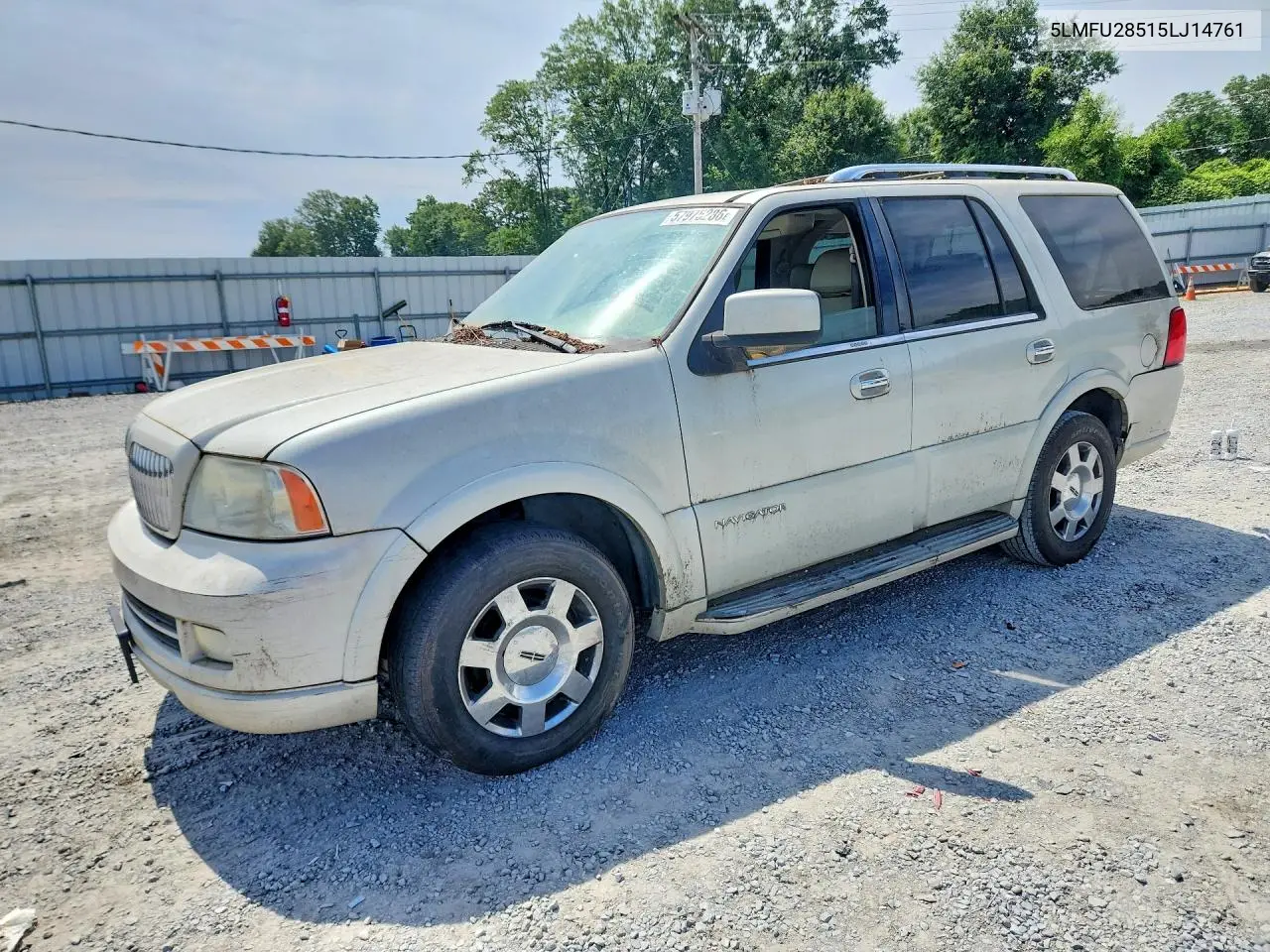 2005 Lincoln Navigator VIN: 5LMFU28515LJ14761 Lot: 57975286