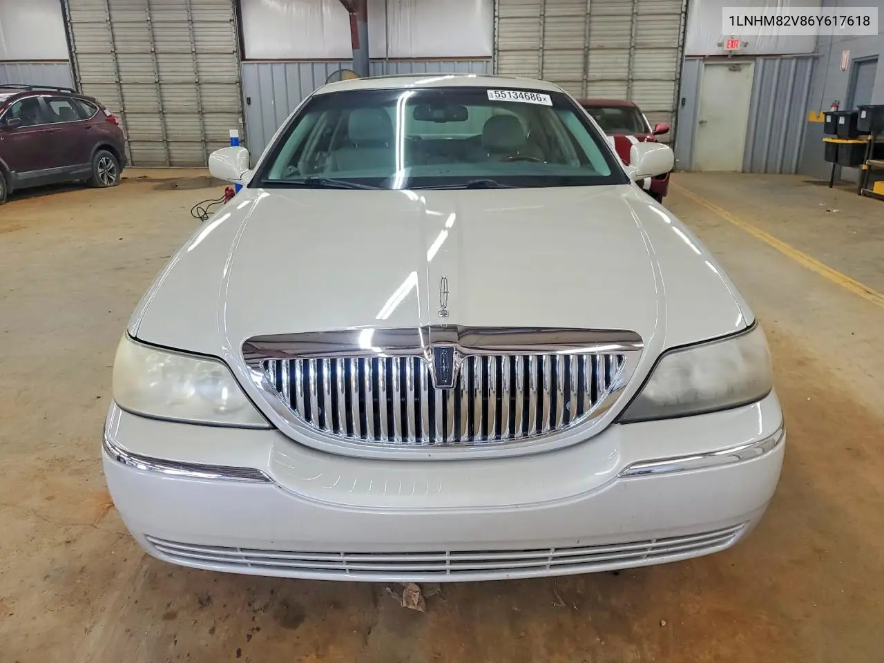 2006 Lincoln Town Car Signature Limited VIN: 1LNHM82V86Y617618 Lot: 55134686