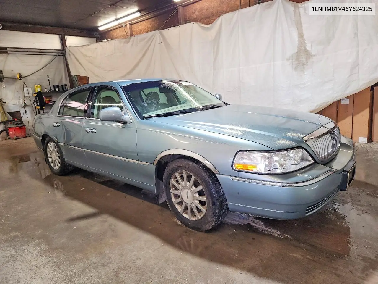 2006 Lincoln Town Car Signature VIN: 1LNHM81V46Y624325 Lot: 55762996