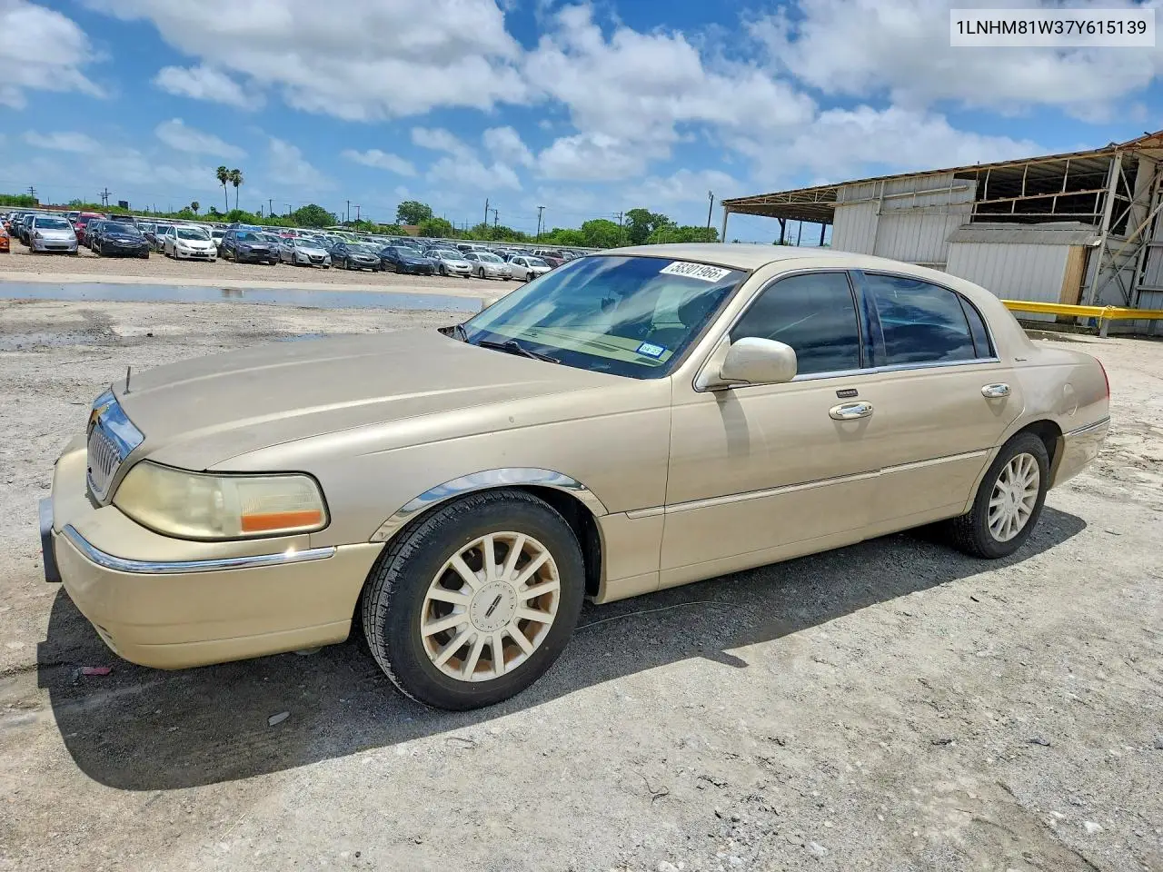 2007 Lincoln Town Car Signature VIN: 1LNHM81W37Y615139 Lot: 58301966