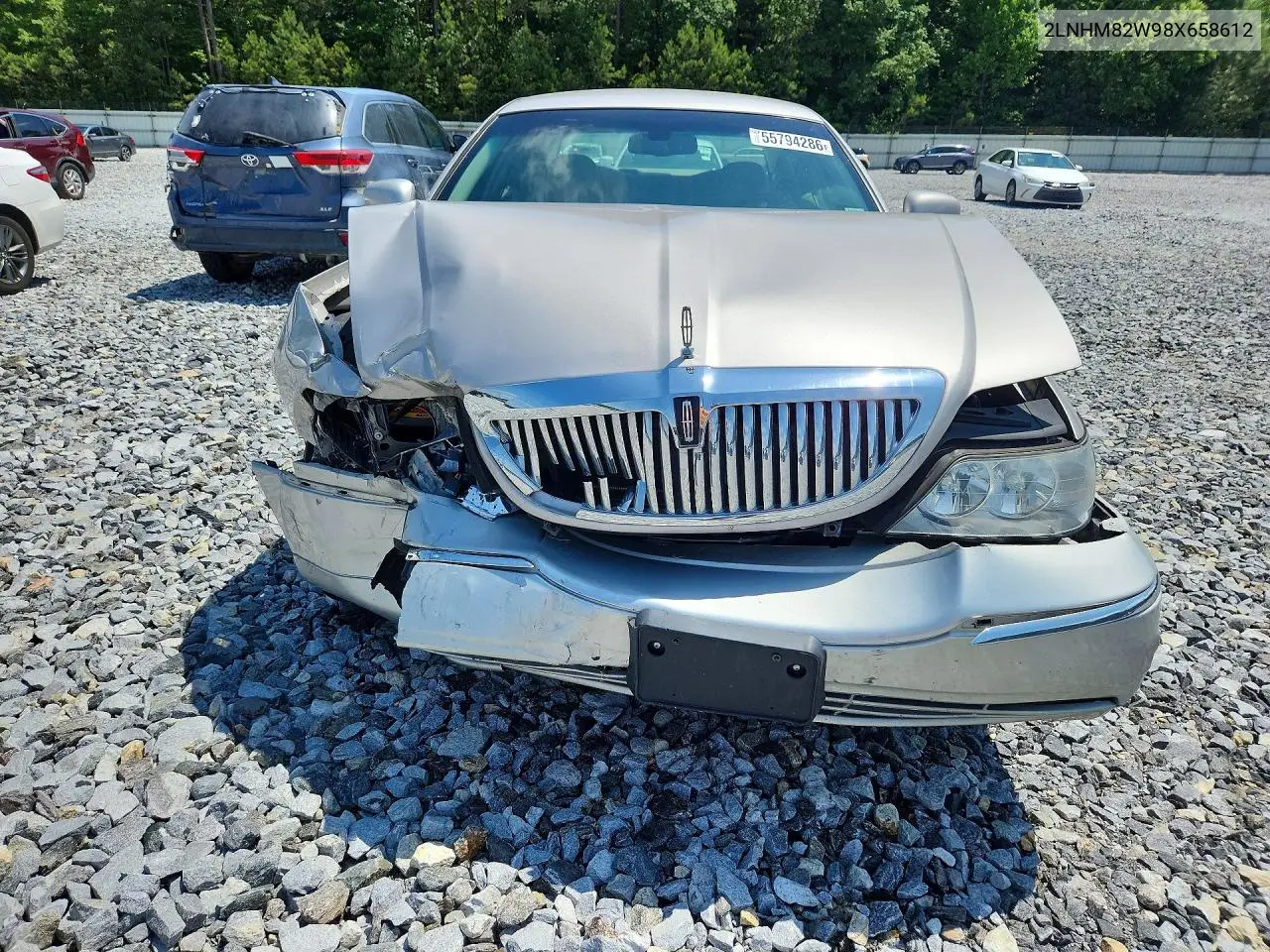 2008 Lincoln Town Car Signature Limited VIN: 2LNHM82W98X658612 Lot: 55794286