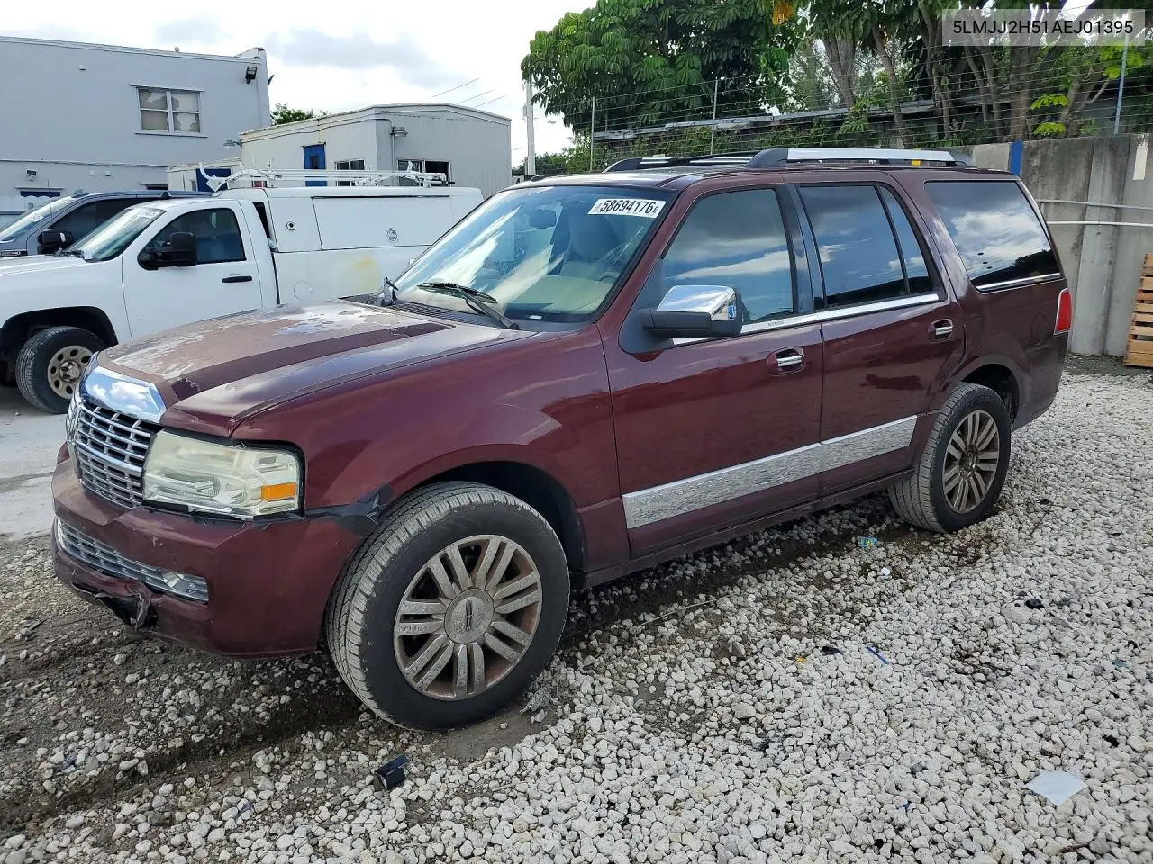 2010 Lincoln Navigator VIN: 5LMJJ2H51AEJ01395 Lot: 58694176